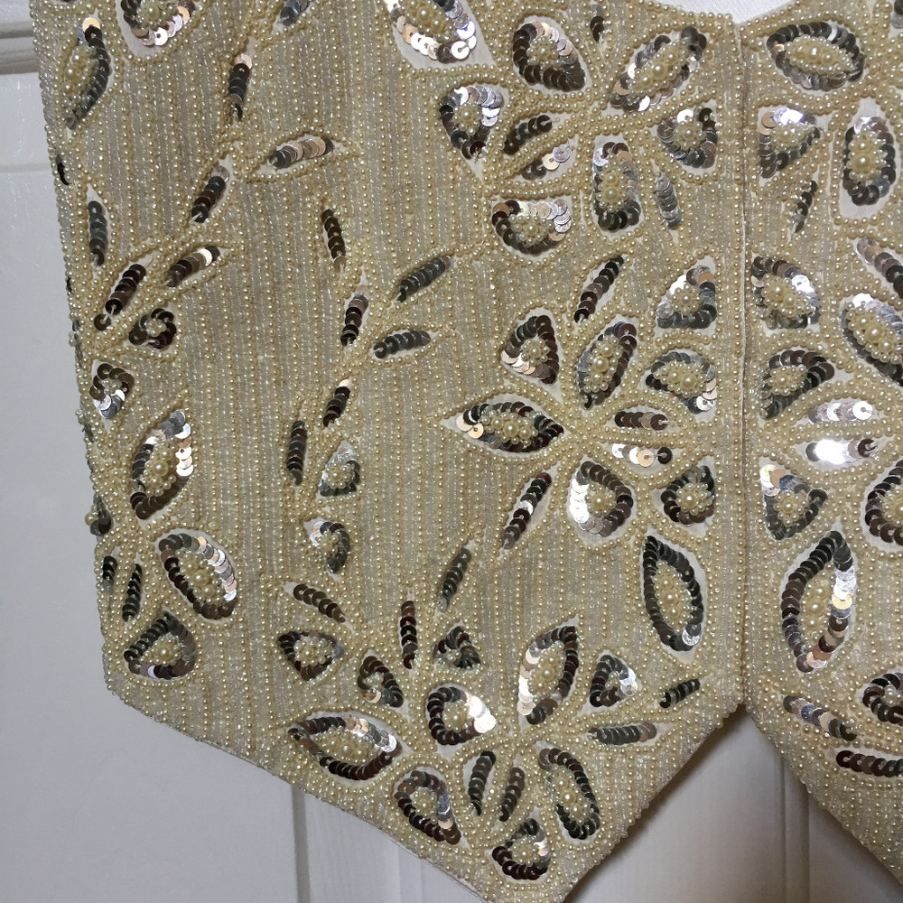 Liz Claiborne embellishments Vest size Petite - Picture 6 of 8